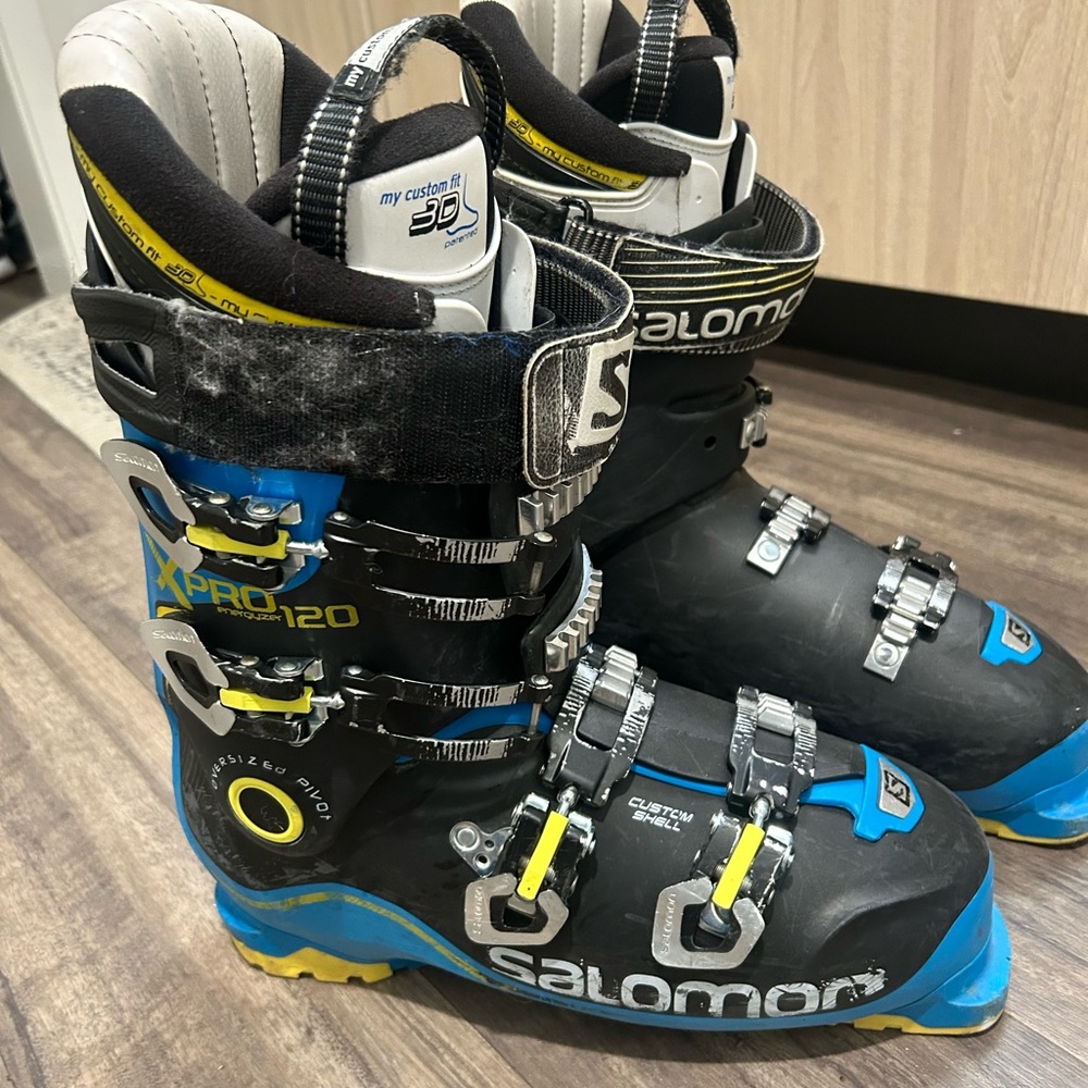 Men’s Salomon X Pro Ski Boots Size 11 (29)